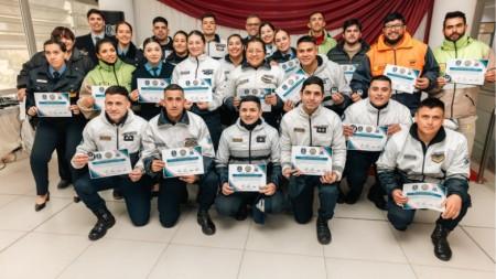 Treinta manos más firmes para ordenar el tránsito sanjuanino