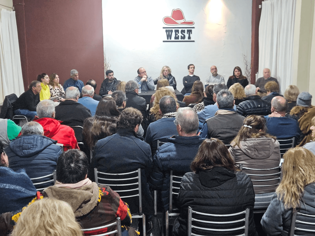 Miodowsky reunió a referentes del Circuito 48 y reforzó la agenda con vecinos de la Zona Centro
