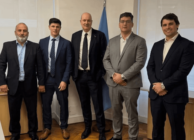 El pedido de los proveedores mineros a Sturzenegger: "La minería tiene que ser con nosotros"