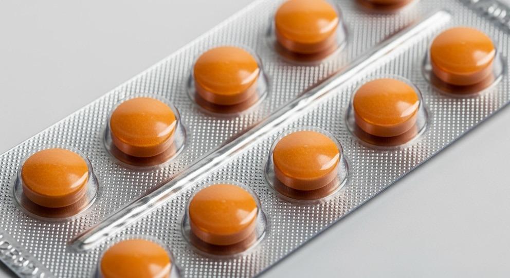 Bajan los aranceles para importar medicamentos y productos médicos