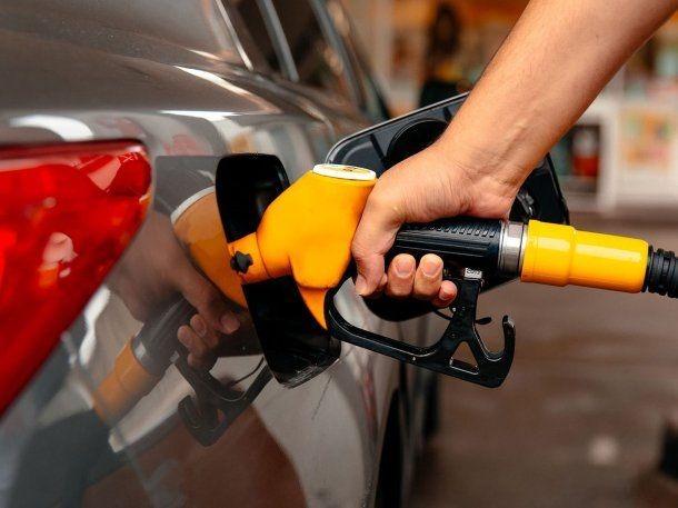 Nación aplaza otra vez la actualización de tributos sobre combustibles