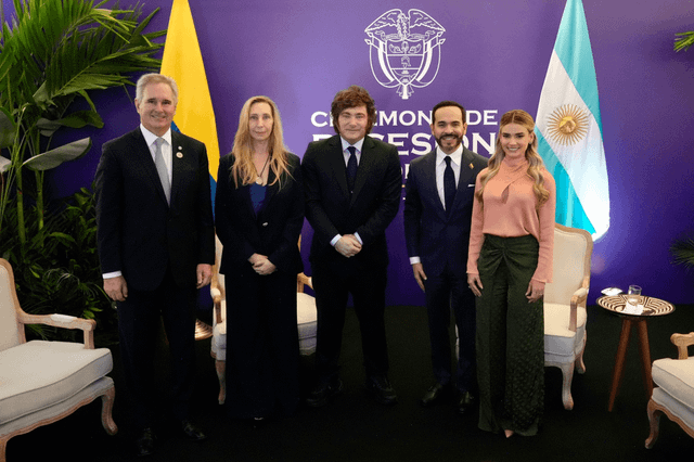 Milei mantuvo reuniones políticas y académicas en Cali antes de la asunción de Abelardo de la Espriella