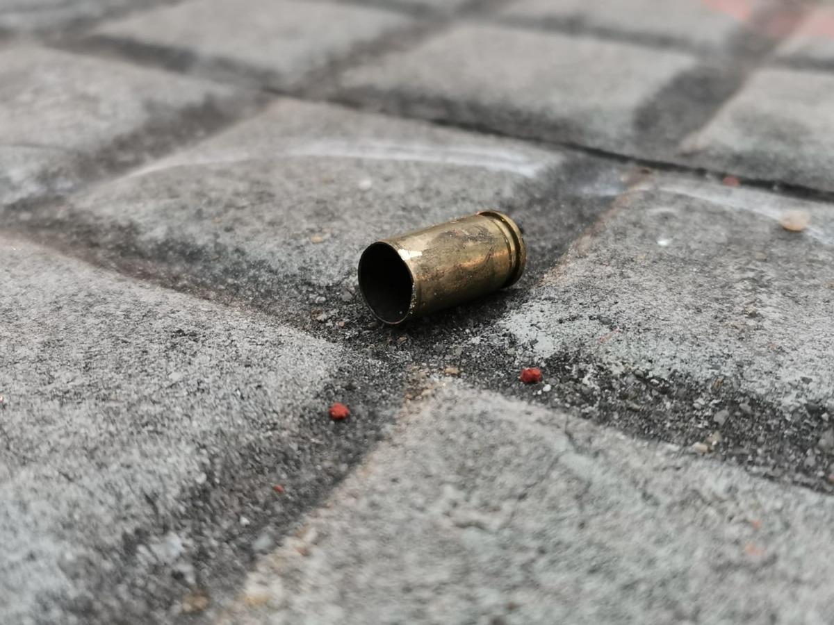 Un remisero terminó baleado en Capital y su familia apunta a un robo