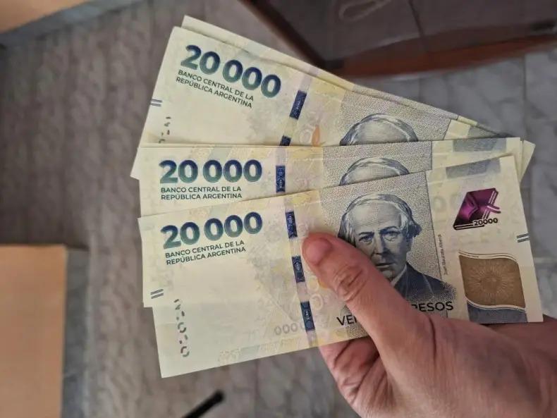 San Juan estudia abrir la compra de bonos a pequeños ahorristas para financiar el mega plan de infraestructura
