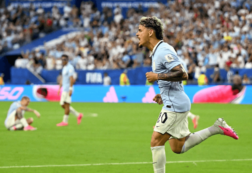 Uruguay lo buscó hasta el final, pero Arabia le negó el triunfo