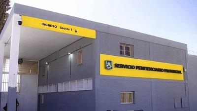 Un penitenciario irá a audiencia por un revólver hallado en Angaco
