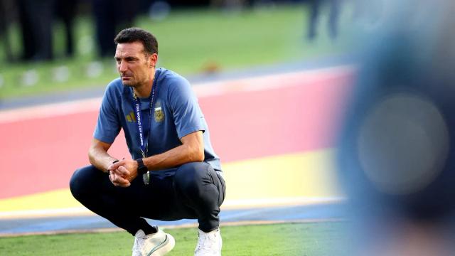 "Perdón por no traer otra copa": el emotivo mensaje de Scaloni tras una semana de la final del Mundial