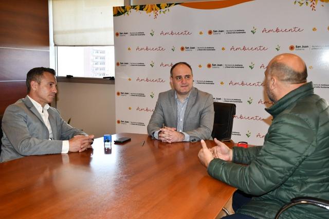 La Secretaría de Ambiente selló un segundo acuerdo con ECOBAT para reciclar materiales del PTA