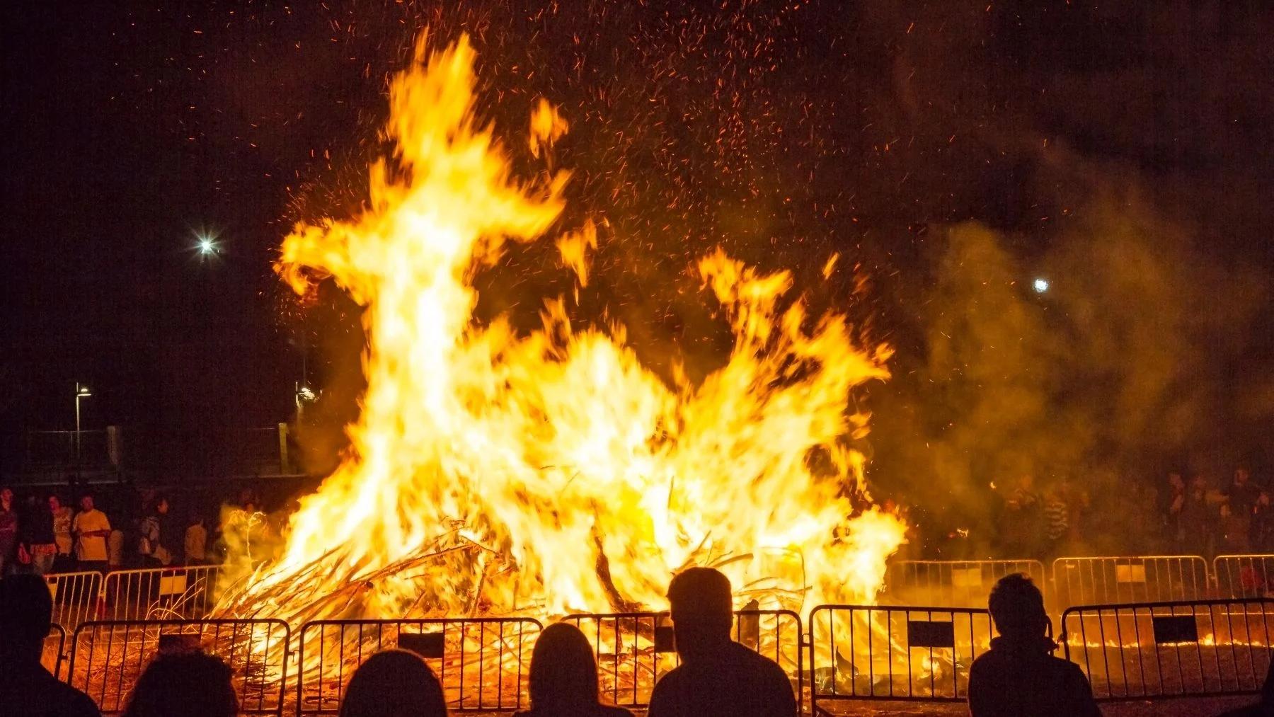 Capital se prepara para una noche de San Juan Bautista con misa, caravana y fogón