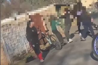 Se pelearon alumnas de dos escuelas en Caucete y la Policía tuvo que separar a todas