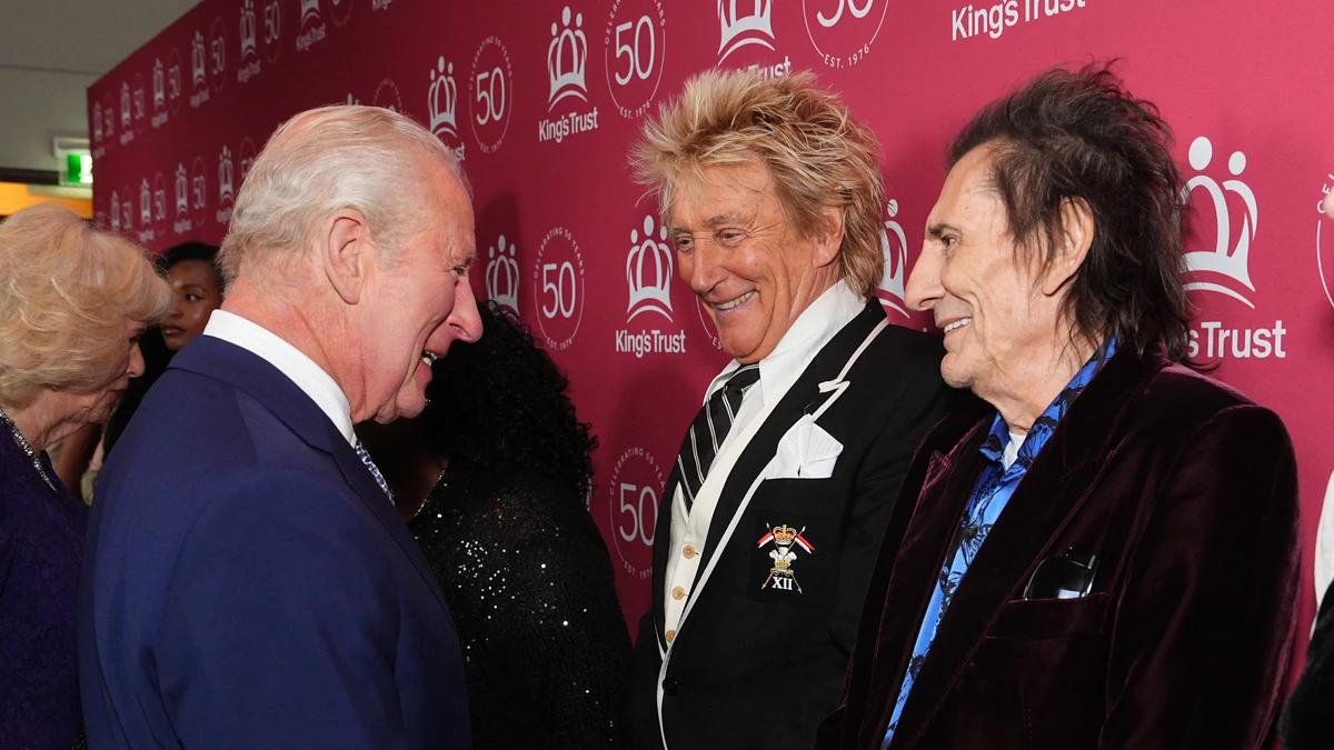 Rod Stewart celebró la ironía de Carlos III contra Trump 
