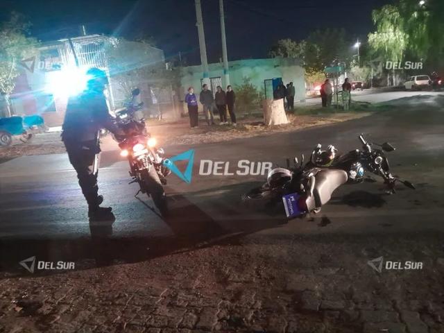 Un motociclista fue trasladado al Hospital Rawson tras un choque con un utilitario