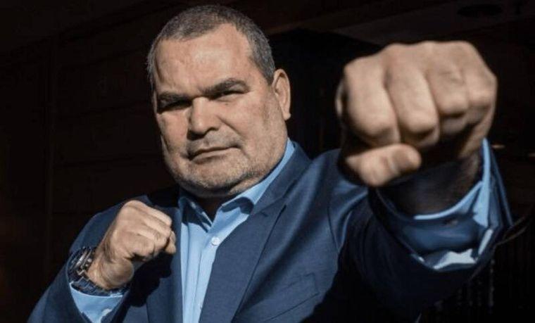 Chilavert salió con los tapones de punta tras las críticas de Dugarry a Paraguay