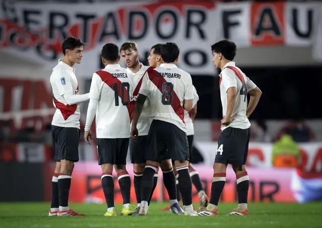 River recibe a Rosario Central en un duelo clave para Coudet