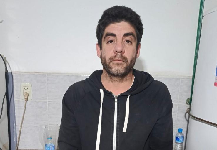 Lo frenaron en Chimbas con una linterna robada y la Justicia lo mandó preso