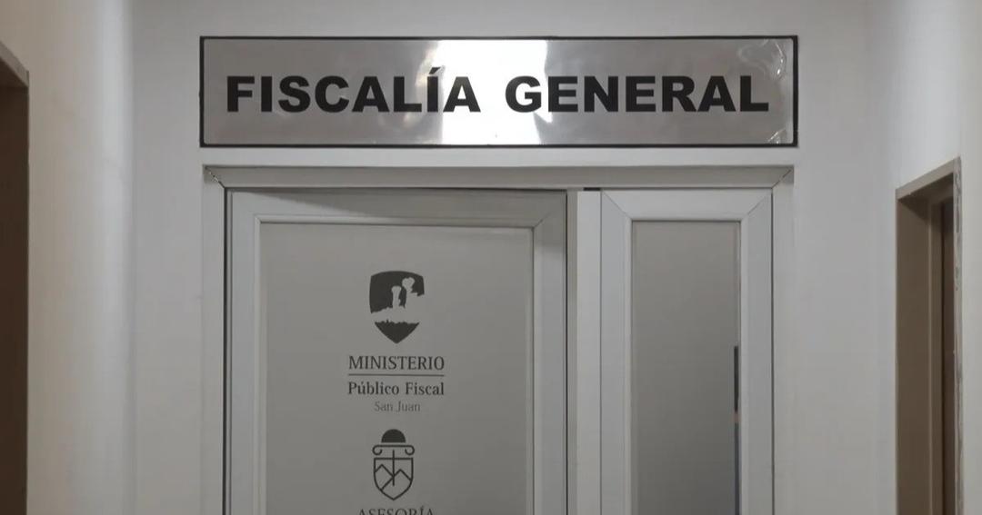 Investigan una presunta maniobra virtual tras un faltante en dólares en una cuenta bancaria