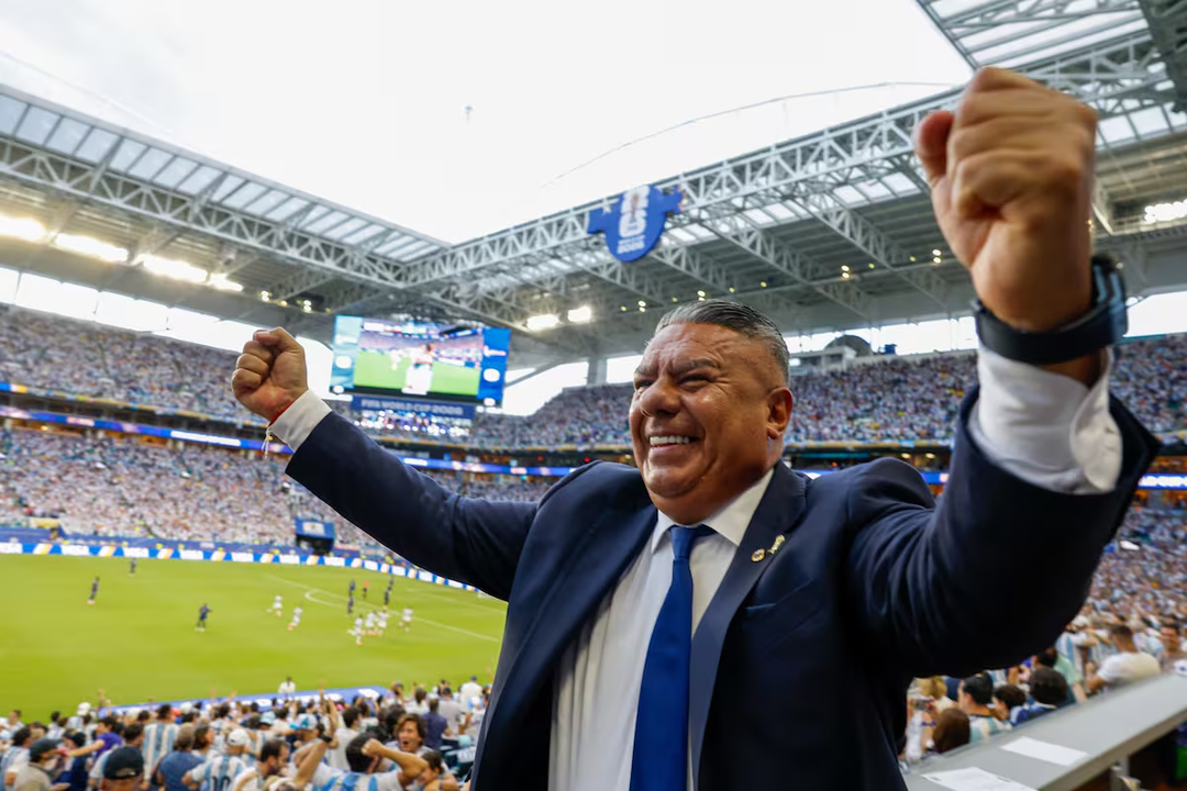 Mundial 2030: la AFA gestiona que Argentina reciba toda la fase inicial del torneo
