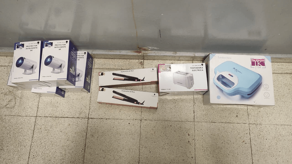 Dos hombres fueron arrestados tras intentar robar en un mayorista de Capital