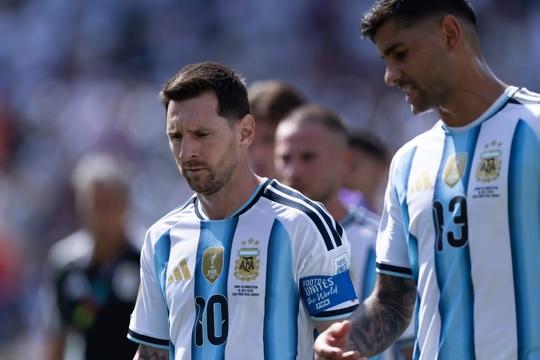 España marcó el ritmo y Argentina no pudo torcer la historia en la final