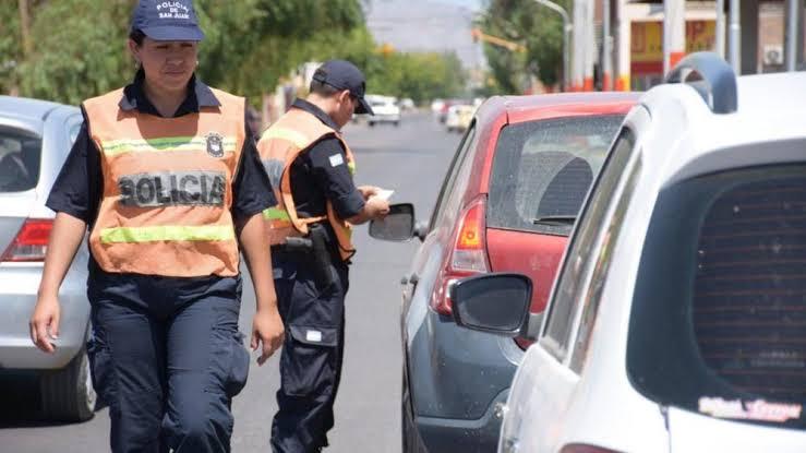 Suben y ordenan los valores de las multas viales en San Juan
