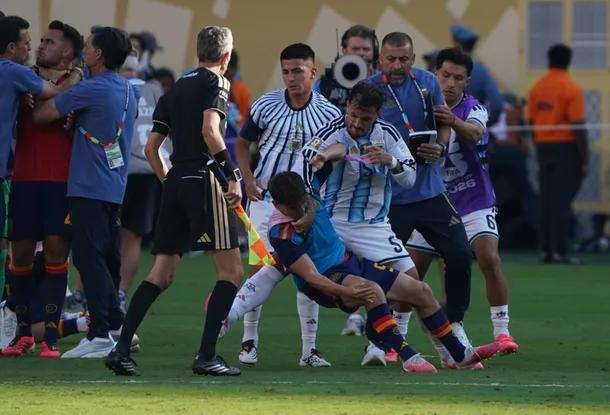 La FIFA pone la lupa sobre Argentina por el escándalo tras la final contra España
