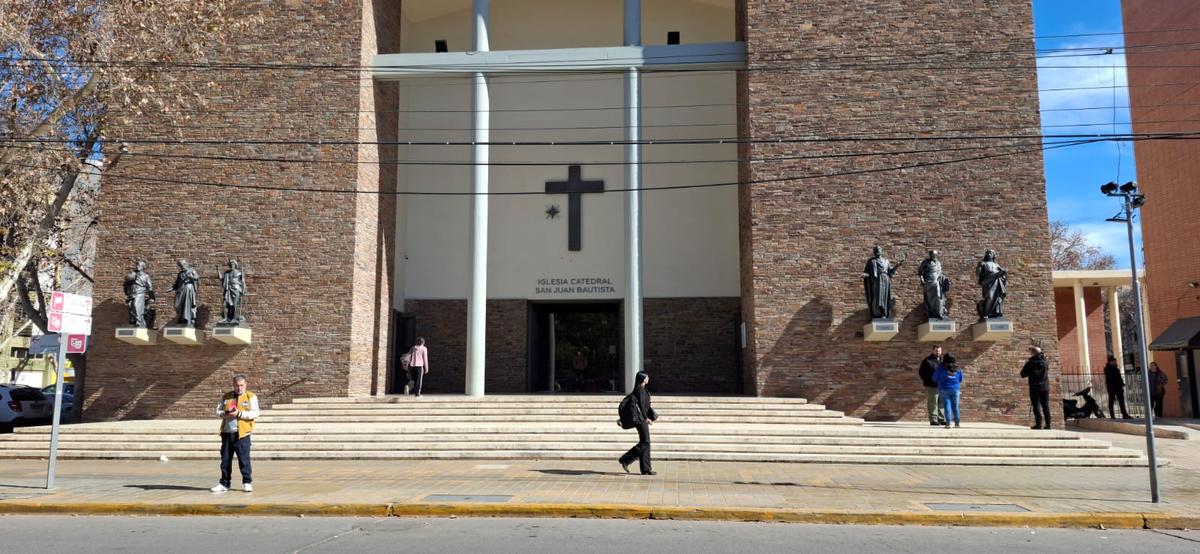 La Catedral recibirá el último adiós a cuatro víctimas sanjuaninas del choque aéreo