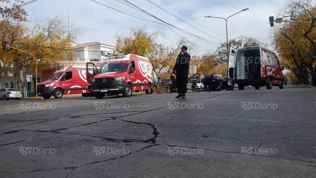 Grave siniestro en Güemes y Libertador dejó dos personas lesionadas