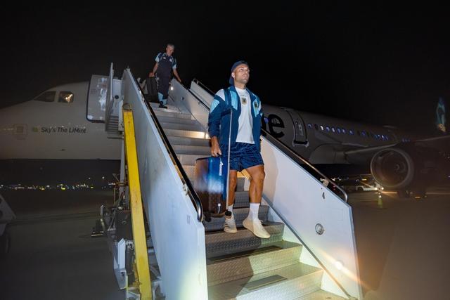 Argentina llegó a Atlanta con demora y Scaloni evalúa ajustes en la previa de Egipto