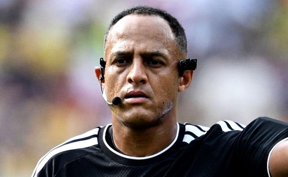 Ya hay juez para la semifinal de la Selección: FIFA designó a Ismail Elfath