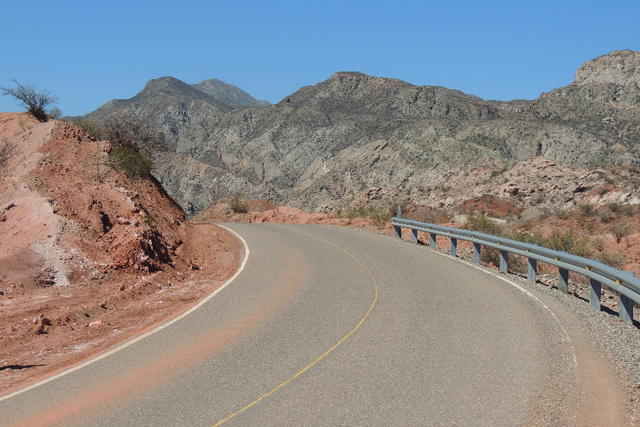 Vialidad Nacional mantiene habilitadas las rutas de San Juan, pero pide circular con precaución