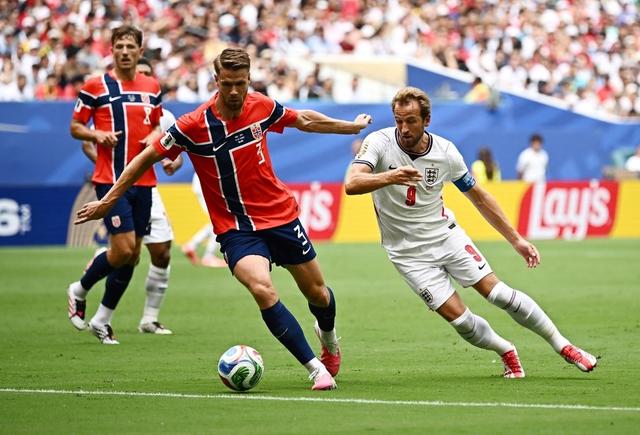 Noruega e Inglaterra cierran la primera parte igualados en un duelo de cuartos