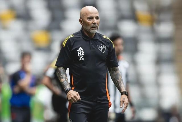 Talleres oficializó a Jorge Sampaoli como entrenador del primer equipo