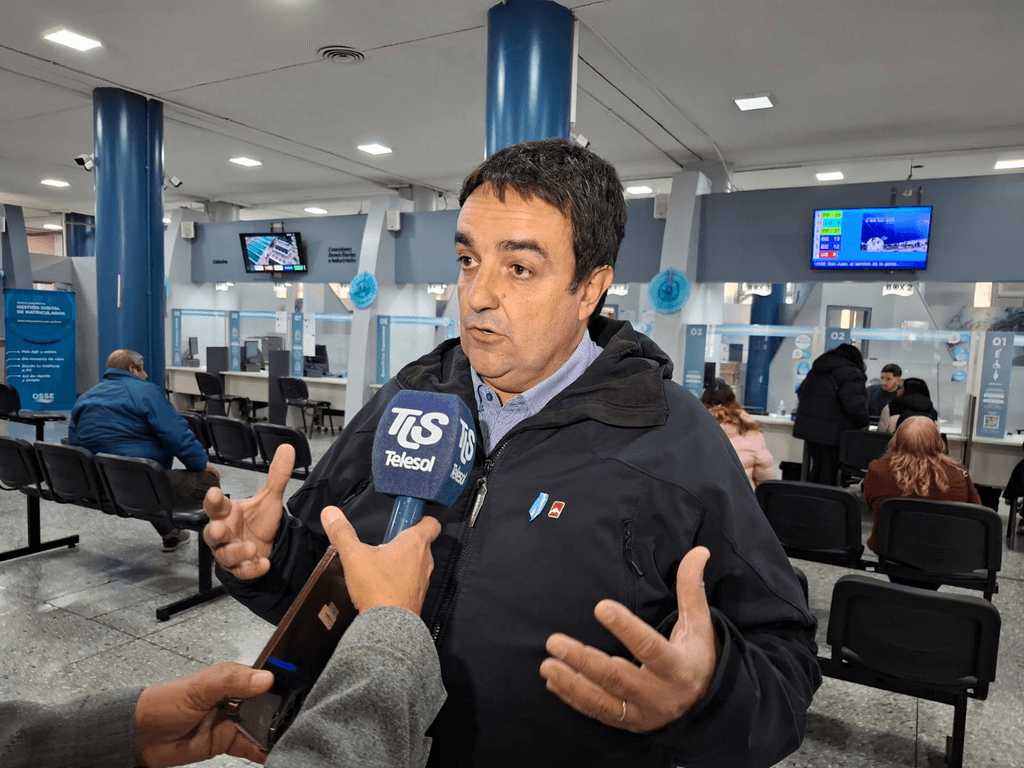 OSSE sumó maquinaria y apura las soluciones cloacales en el interior sanjuanino