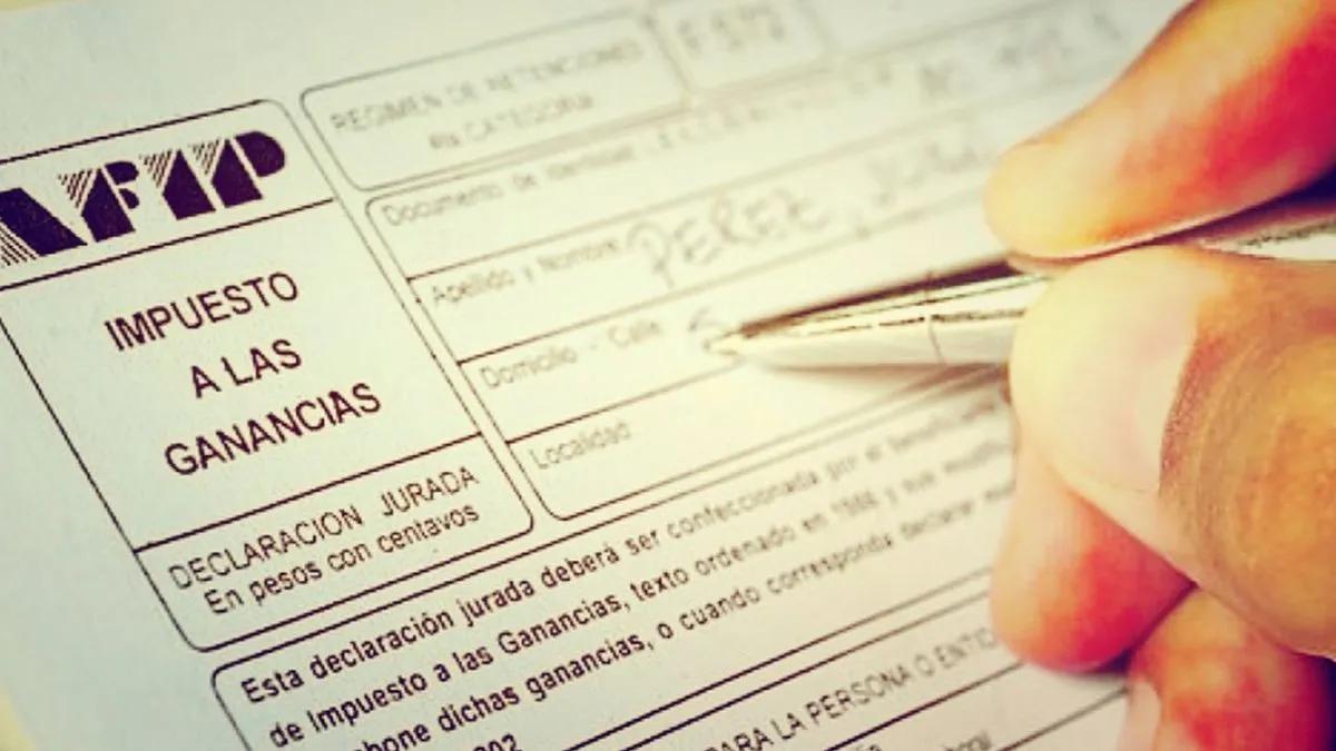Ganancias: cuánto subiría el piso para empezar a pagar desde julio