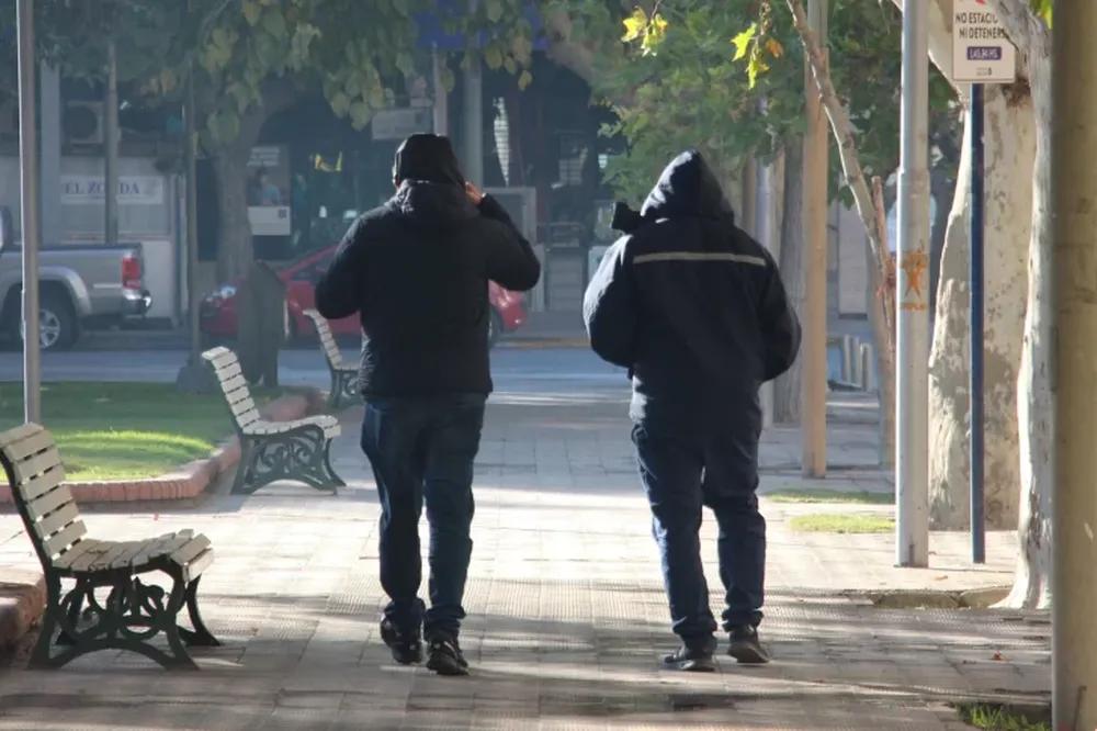 San Juan arranca el sábado con neblina, cielo tapado y una máxima que no pasa de 16°C