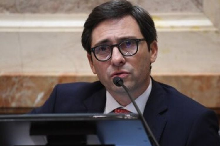 El PRO no descarta impulsar la censura contra Adorni en el Senado
