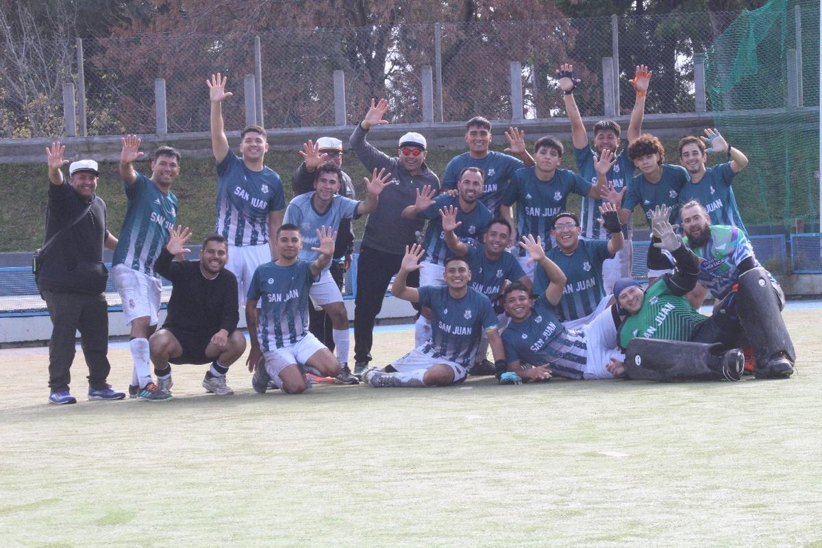 El hockey social sanjuanino se mueve para juntar fondos y llegar a Misiones
