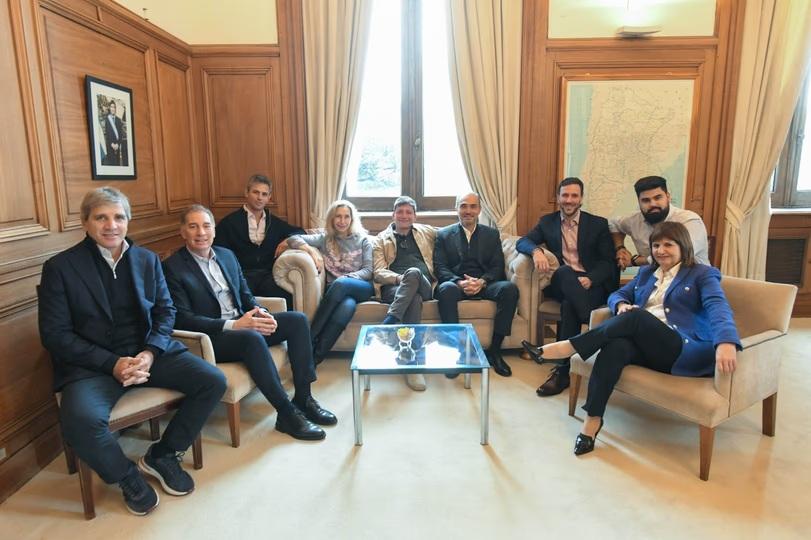 La Rosada mueve fichas y pone el Congreso en la mira para destrabar reformas