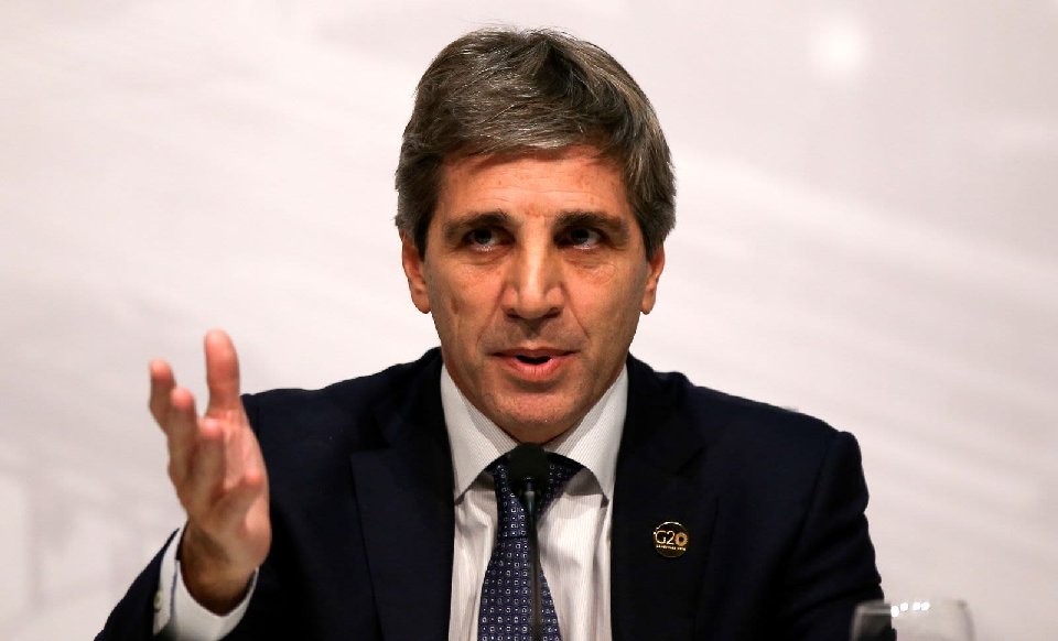 Caputo proyectó una baja de la inflación en mayo y afirmó que el oficialismo llegará fortalecido a 2027