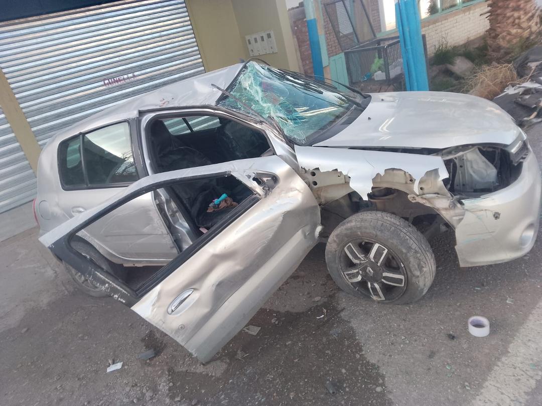 Una conductora fue hospitalizada tras chocar contra un pilar en Pocito