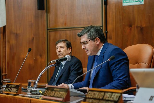 Orrego fue convocado en Nueva York para presentar la estrategia provincial de infraestructura