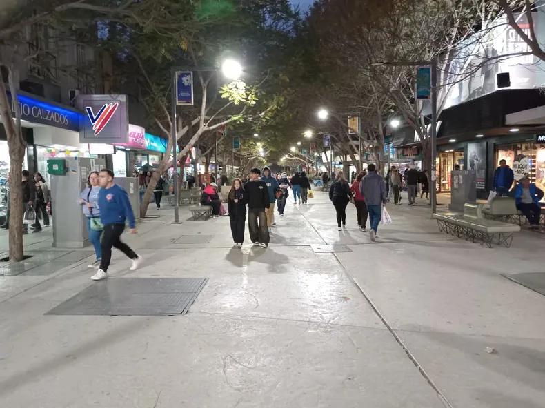 Comercios de San Juan cerraron mayo con baja de ventas y miran junio como mes clave