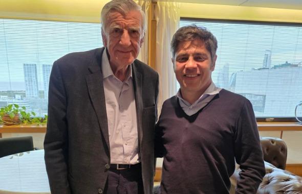 Con una foto en redes, Gioja respaldó a Kicillof en medio de la disputa con Uñac