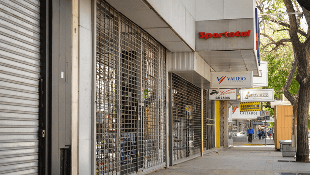 Todo cambia por el feriado XL: qué abre y qué cierra en San Juan este jueves y viernes