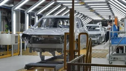 GM normaliza la producción en Santa Fe y reduce la jornada en su planta de Alvear