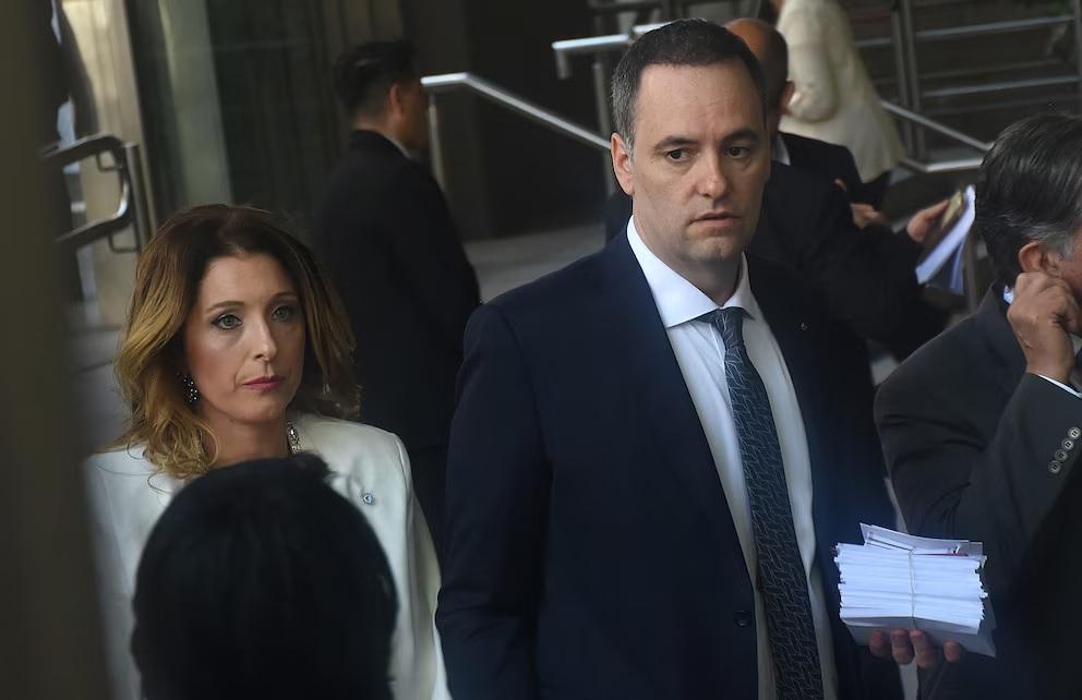 Crecen las presiones sobre Manuel Adorni tras su explicación patrimonial y se acelera su exposición en el Senado