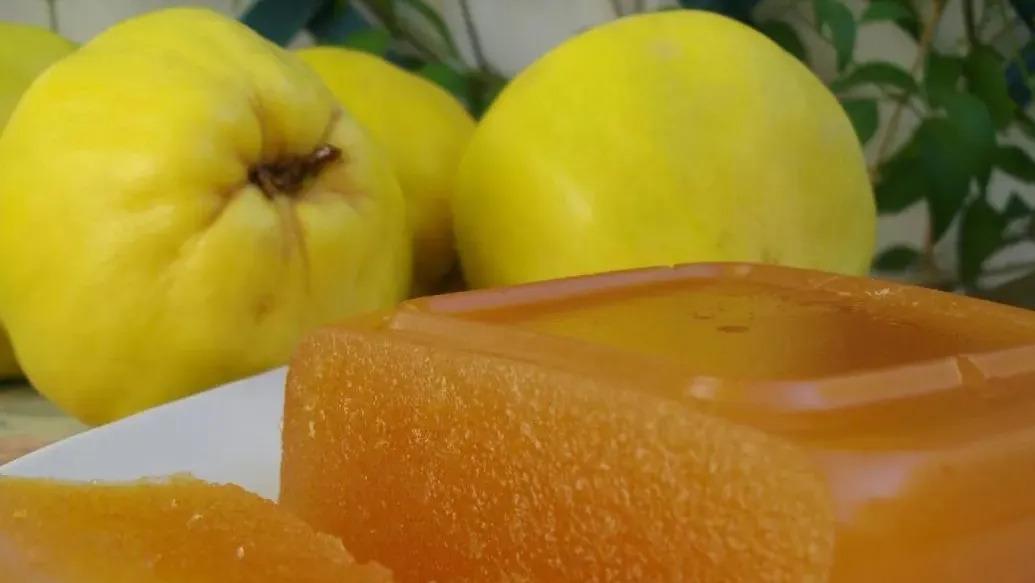 El membrillo rubio se luce en una nueva cita provincial en el Conte Grand