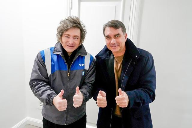 Milei volvió a cuestionar al Congreso y confirmó una gira por Brasil, Perú, Ecuador y Colombia
