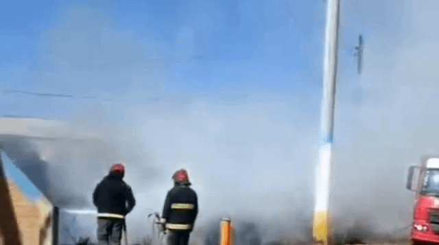 Bomberos y policías controlaron un incendio en un cañaveral de Capital