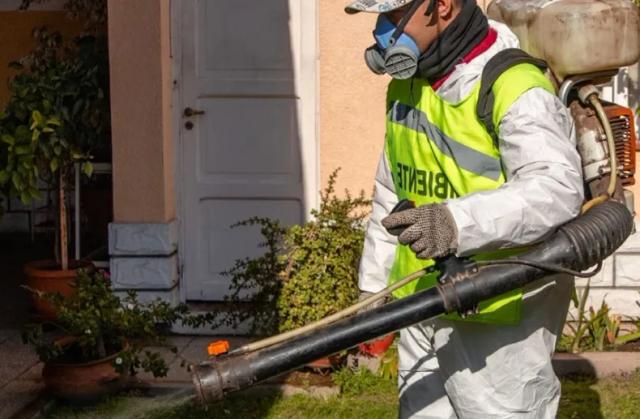 Capital difundió el operativo semanal de control de plagas y educación ambiental